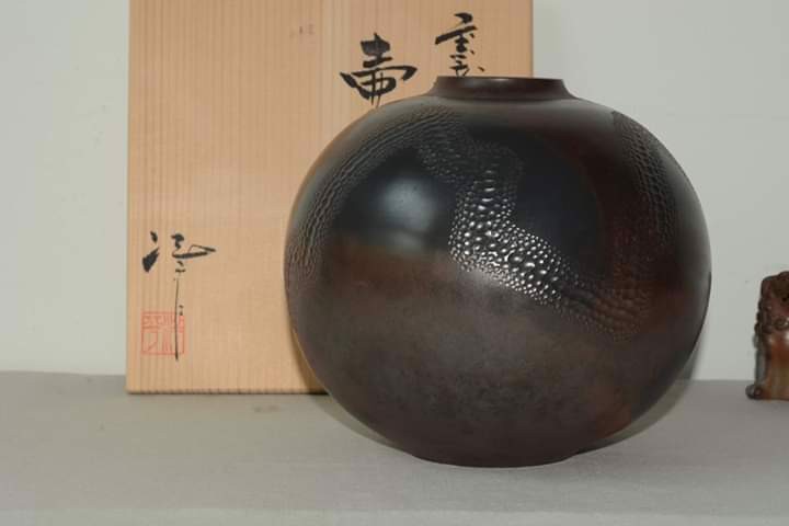 Bình Hoa Nhật - Kỹ thuật Yohen Hammered của Nghệ nhân lớn Yohei Konishi ở làng Tokoname Aichi